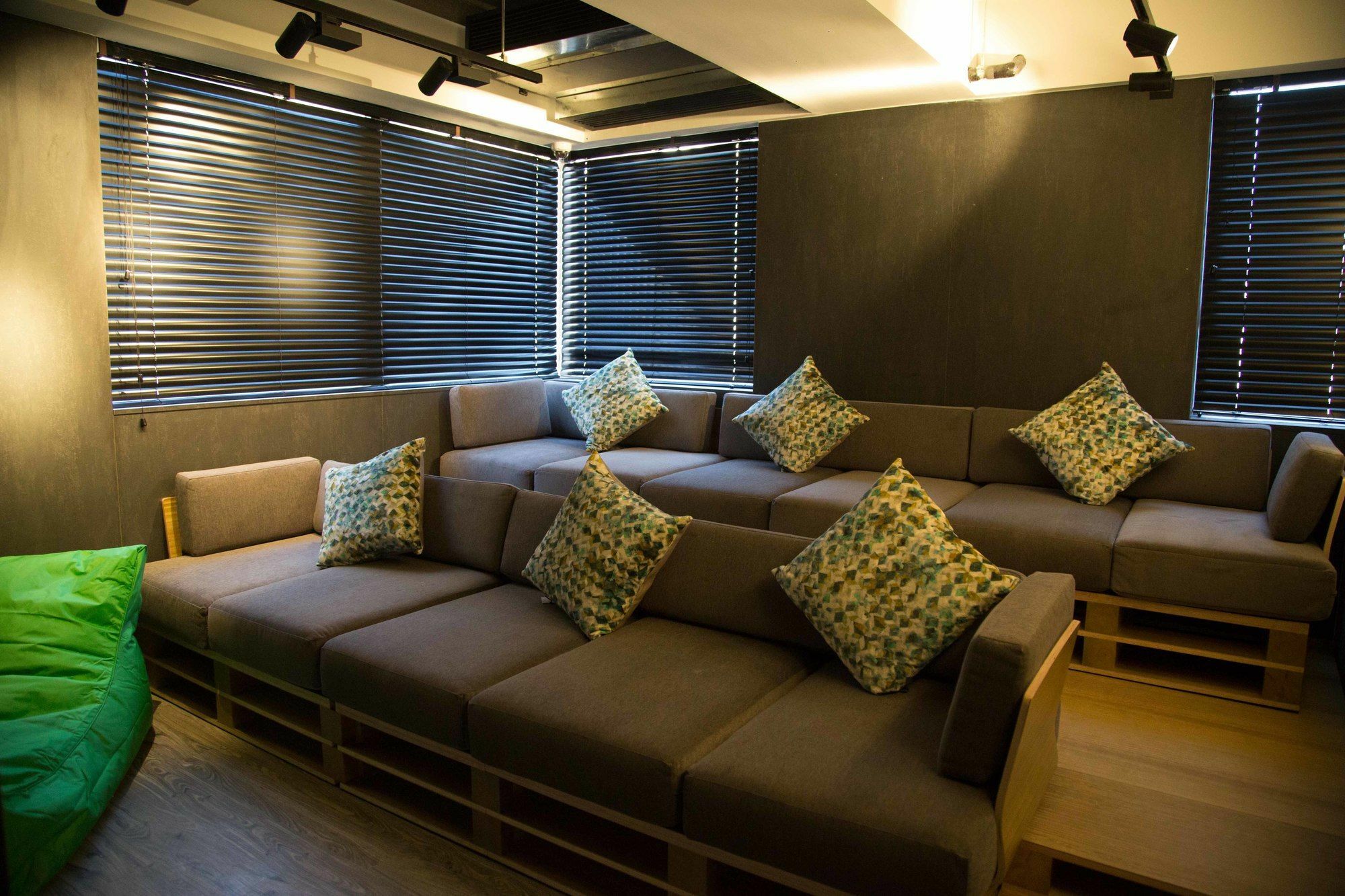 הונג קונג The Aberdeen Harbour By Ovolo מראה חיצוני תמונה